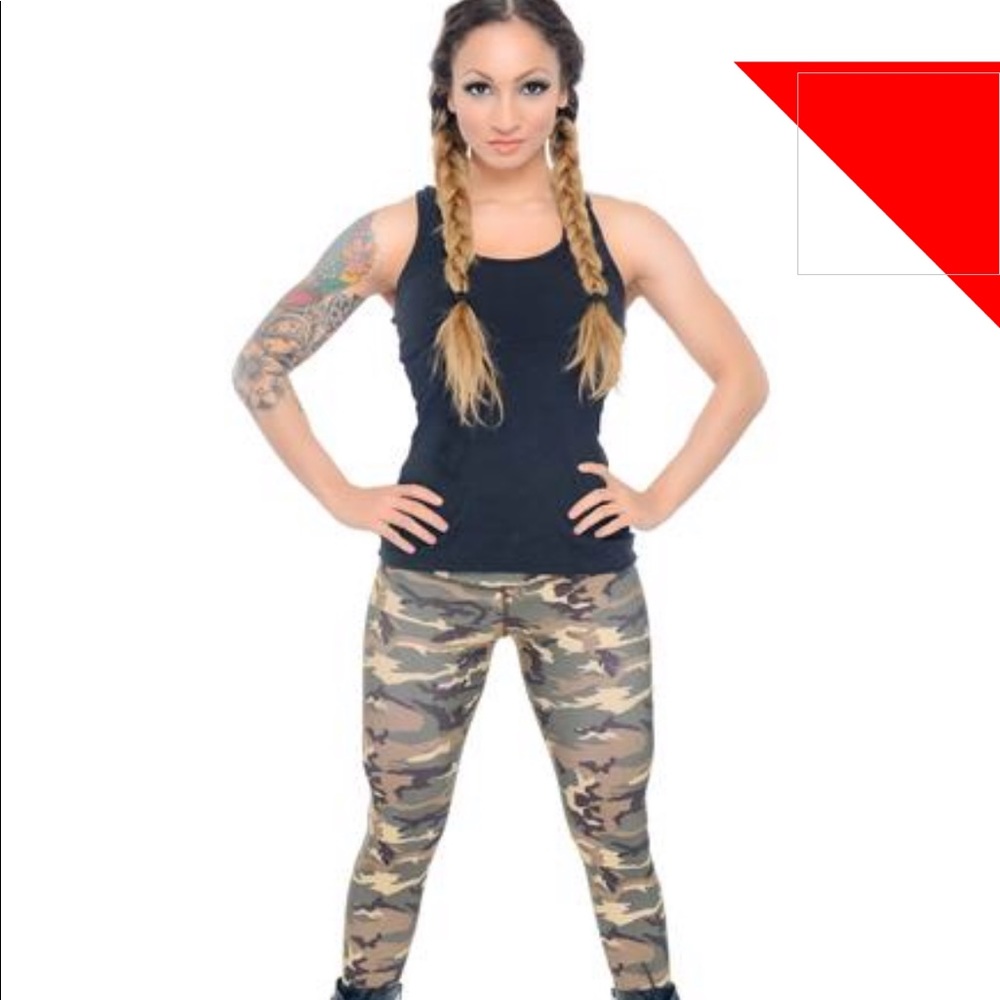 Abs2b brand new. Camouflage fitness leggings.